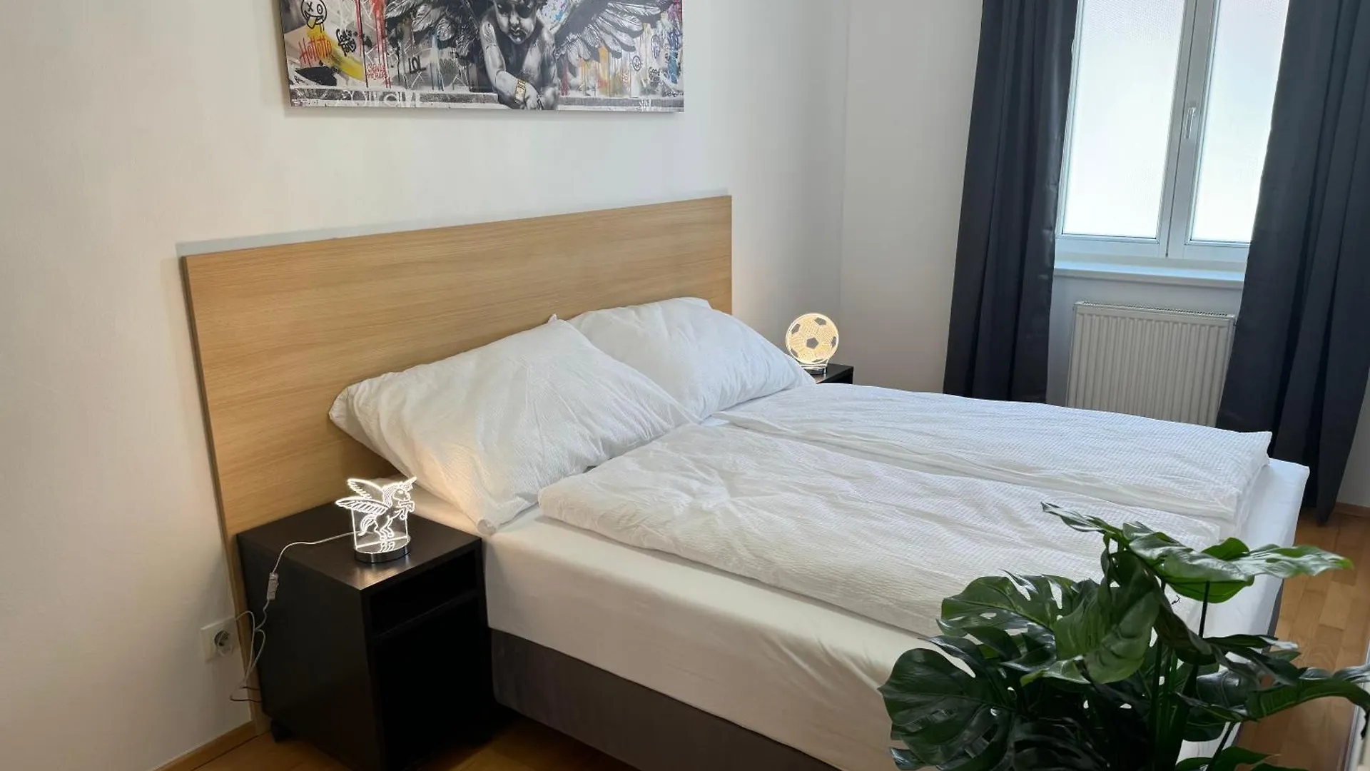 Apartment Fuer 3 Beim Westbahnhof Vienna
